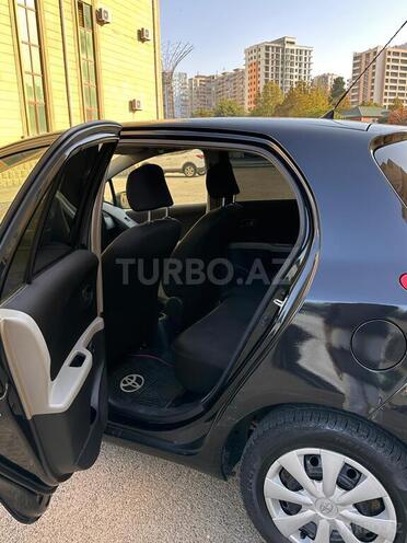 Toyota Yaris-9