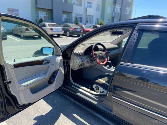 Mercedes C 240-3