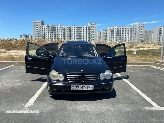 Mercedes C 240-11