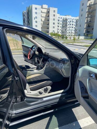 Mercedes C 240-12