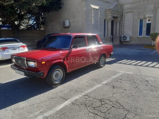 LADA (VAZ) 2107-2