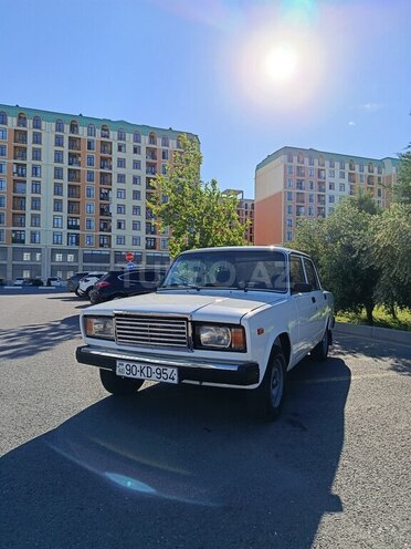 LADA (VAZ) 2107-8