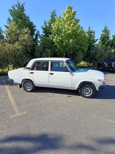 LADA (VAZ) 2107-11