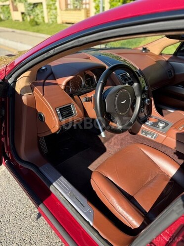 Aston Martin Rapide-12
