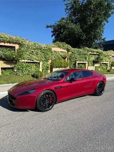 Aston Martin Rapide-3