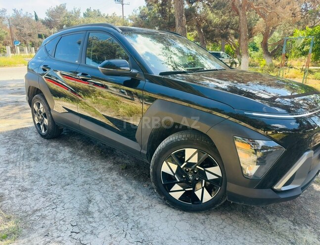 Hyundai Kona-2