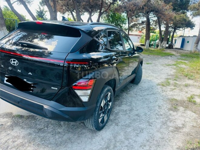 Hyundai Kona-6