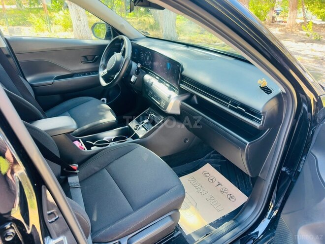 Hyundai Kona-7