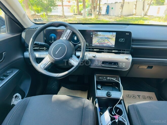 Hyundai Kona-10