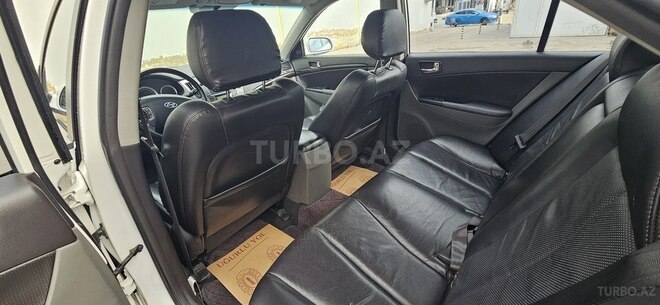 Hyundai Sonata-9