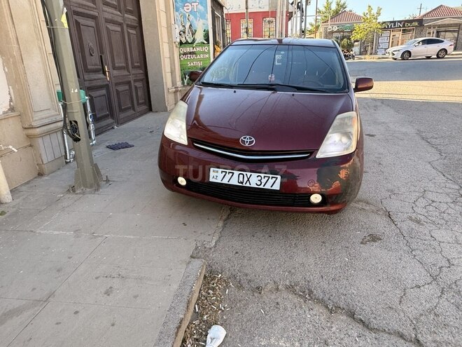 Toyota Prius-1