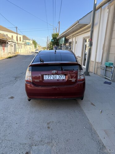 Toyota Prius-2