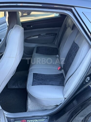 Toyota Prius-8