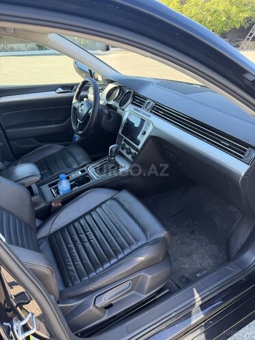 Volkswagen Passat-9