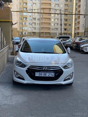 Hyundai i40-1