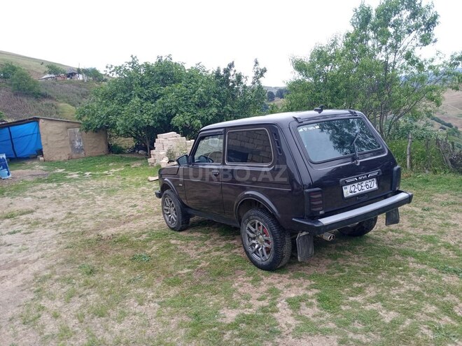 LADA (VAZ) Niva-3