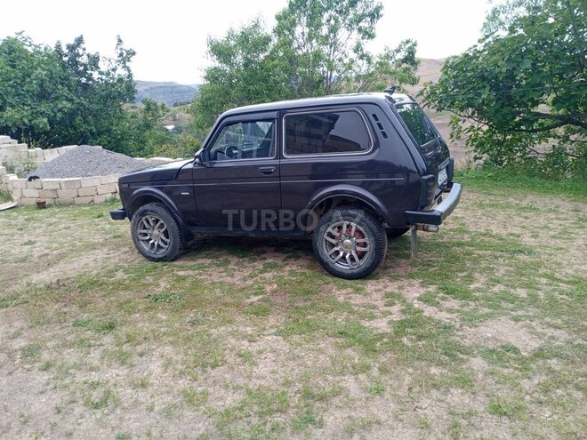 LADA (VAZ) Niva-5