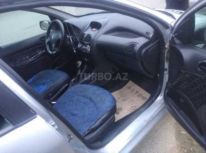 Peugeot 206-2