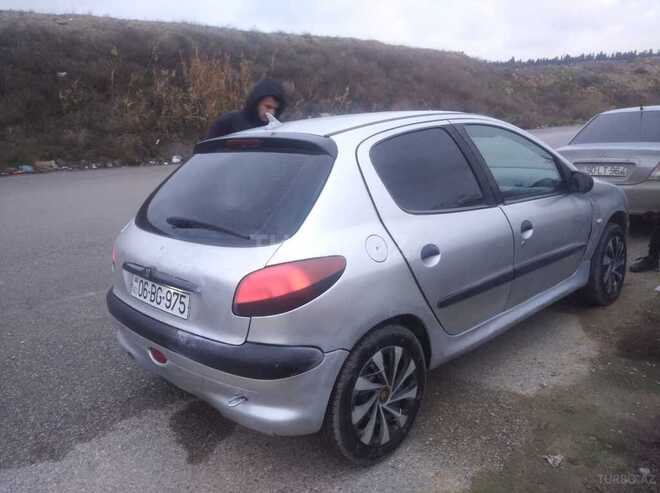 Peugeot 206-8