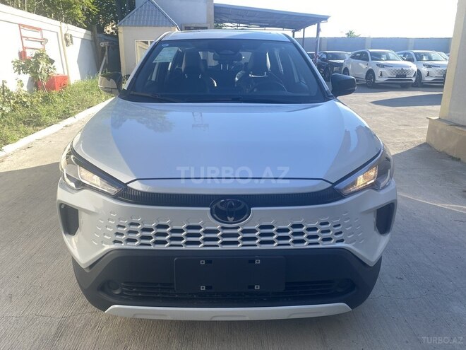 Toyota Corolla Cross-1