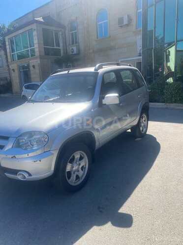 Chevrolet Niva-6