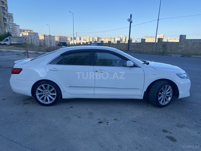 Toyota Camry-4