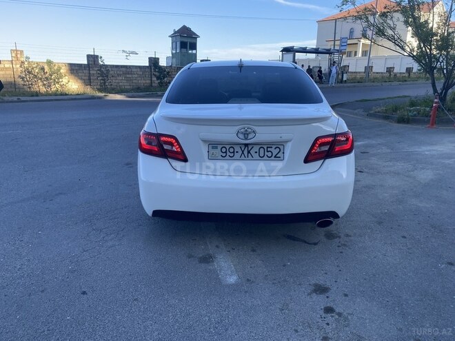 Toyota Camry-3