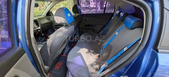 Kia Rio-19