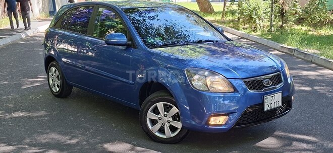 Kia Rio-20