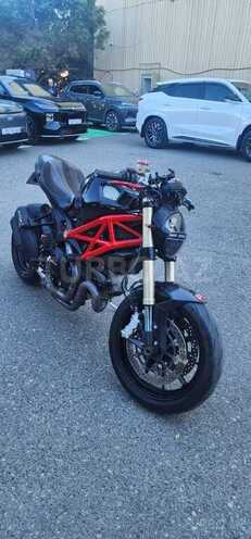 Ducati 1100 EVO-1
