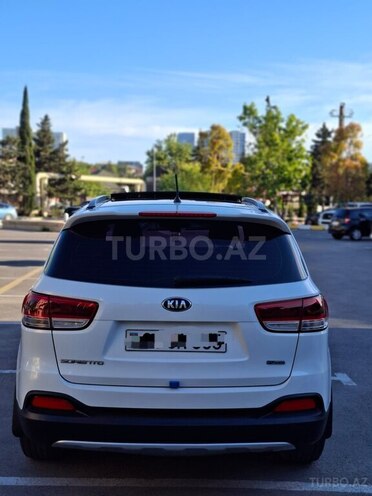 Kia Sorento-6