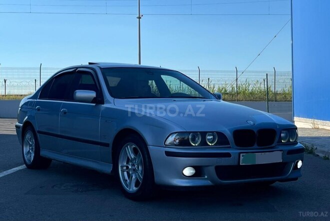 BMW 525-8