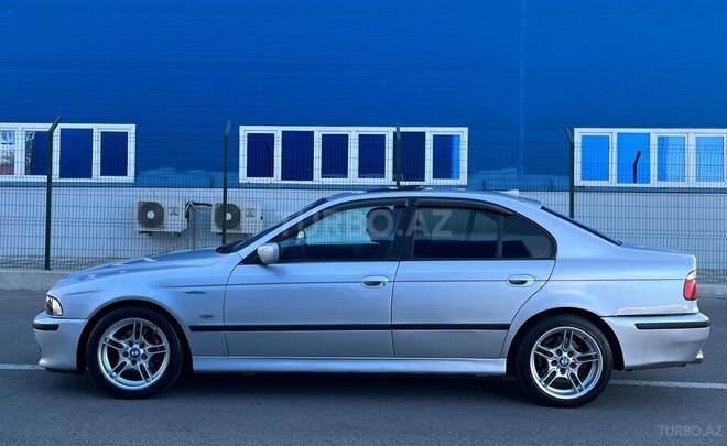 BMW 525-11