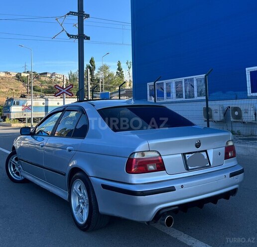 BMW 525-15