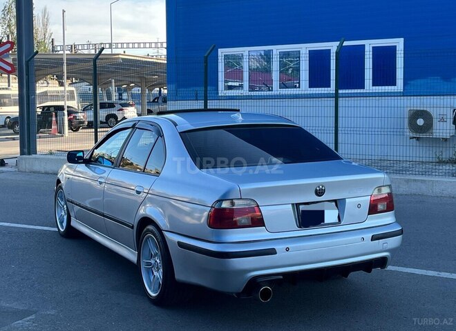 BMW 525-16