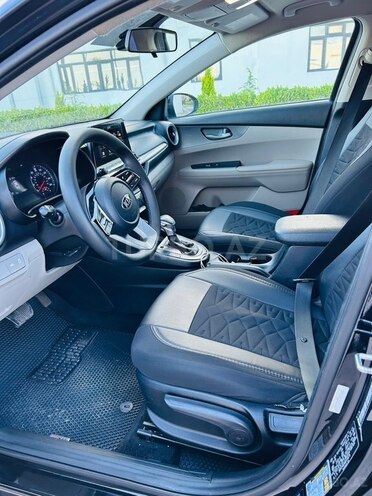 Kia Forte-17