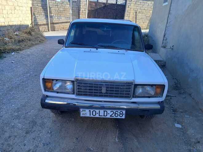 LADA (VAZ) 2107-1
