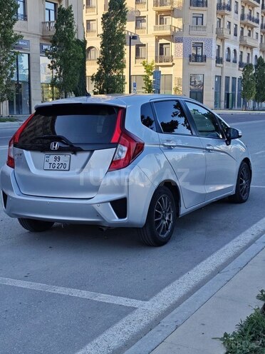 Honda Fit-4