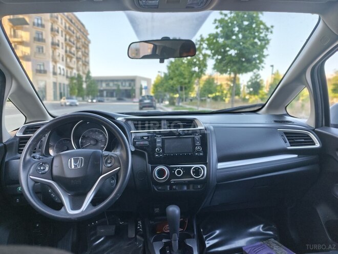 Honda Fit-3