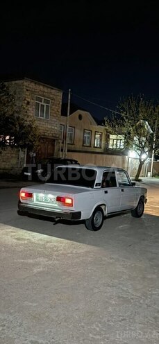 LADA (VAZ) 2107-2