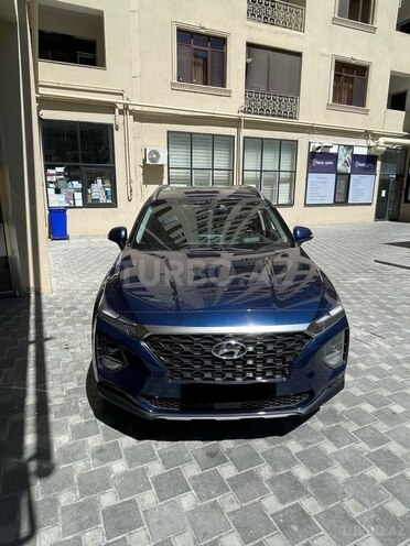 Hyundai Santa Fe-1