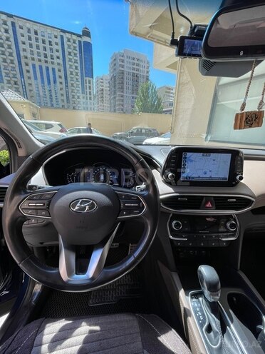 Hyundai Santa Fe-6
