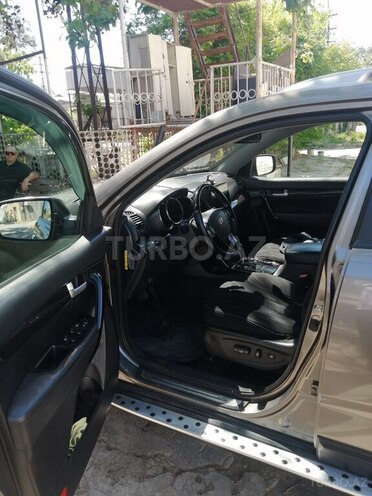 Kia Sorento-6