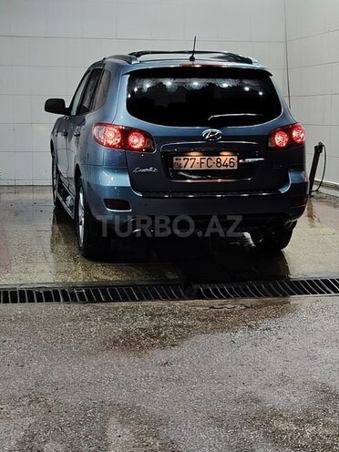 Hyundai Santa Fe-4