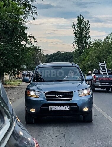 Hyundai Santa Fe-1
