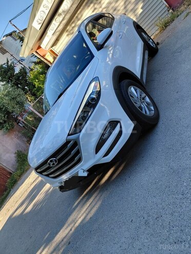 Hyundai Tucson-21