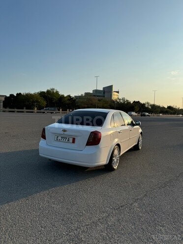 Daewoo Gentra-4