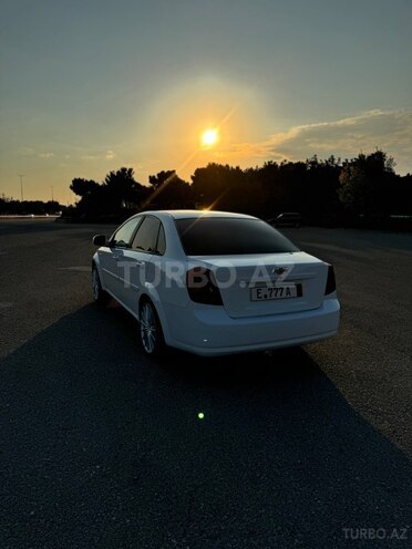 Daewoo Gentra-5