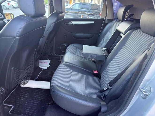 Mercedes A 170-8