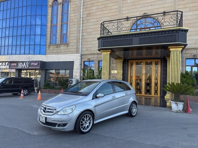 Mercedes A 170-3